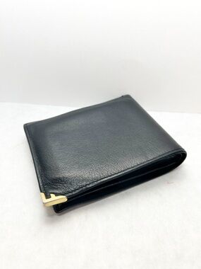 Salvatore Ferragamo Classic Black Leather Bi-Fold Men’s Wallet Gold Corner Logo